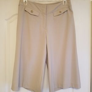 Khaki capri dress pants, size 14